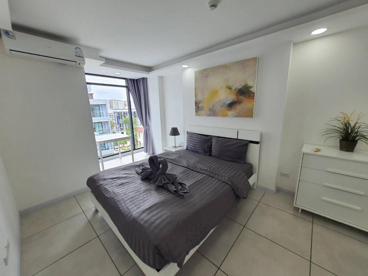 Garden Tropical Siam Apartment Pattaya Room photo