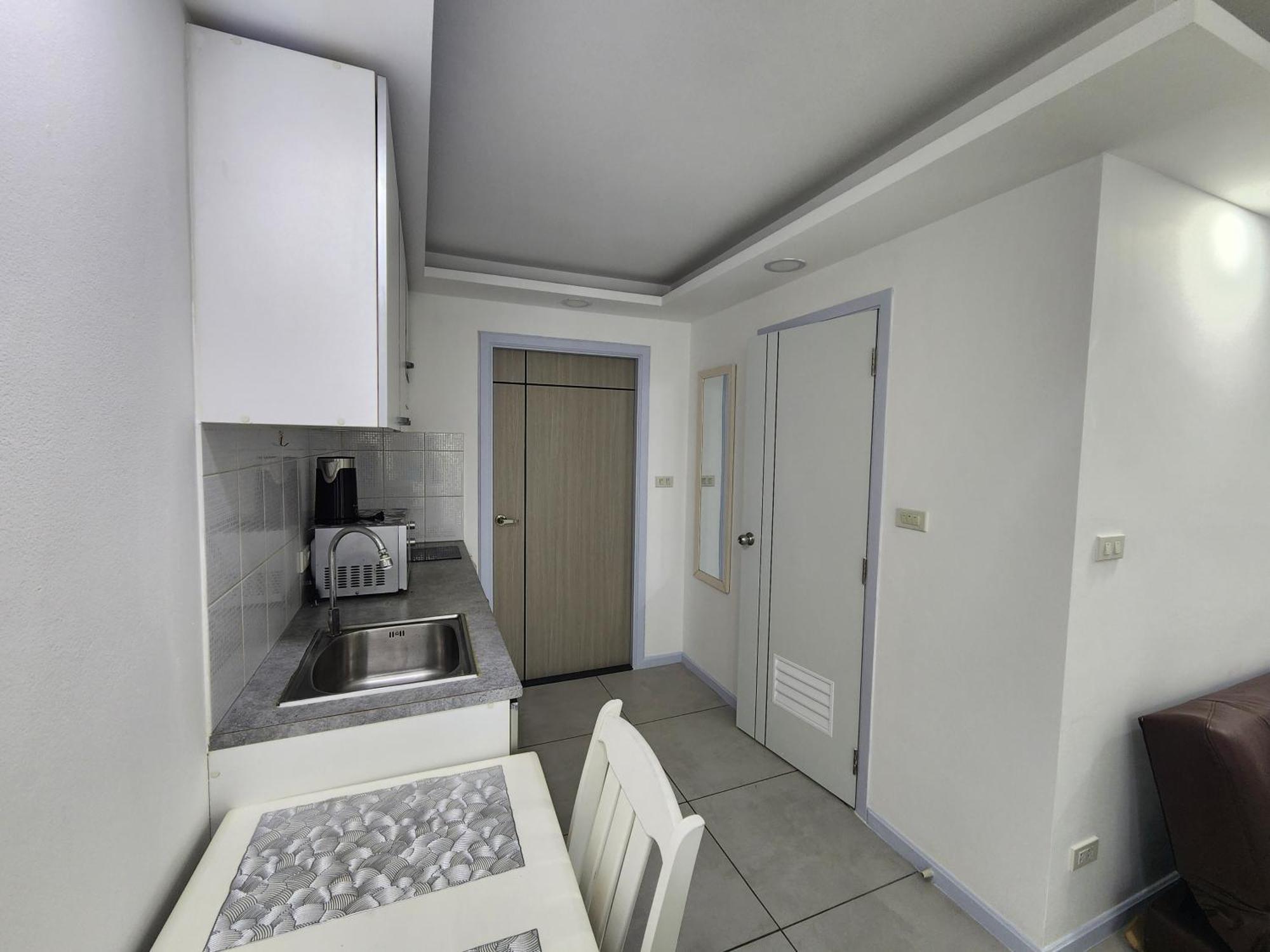 Garden Tropical Siam Apartment Pattaya Room photo