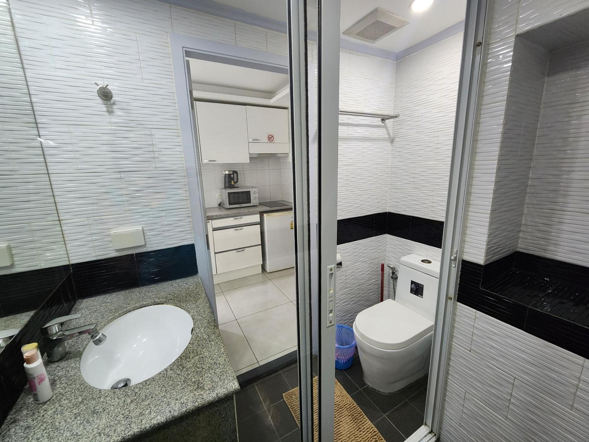 Garden Tropical Siam Apartment Pattaya Room photo